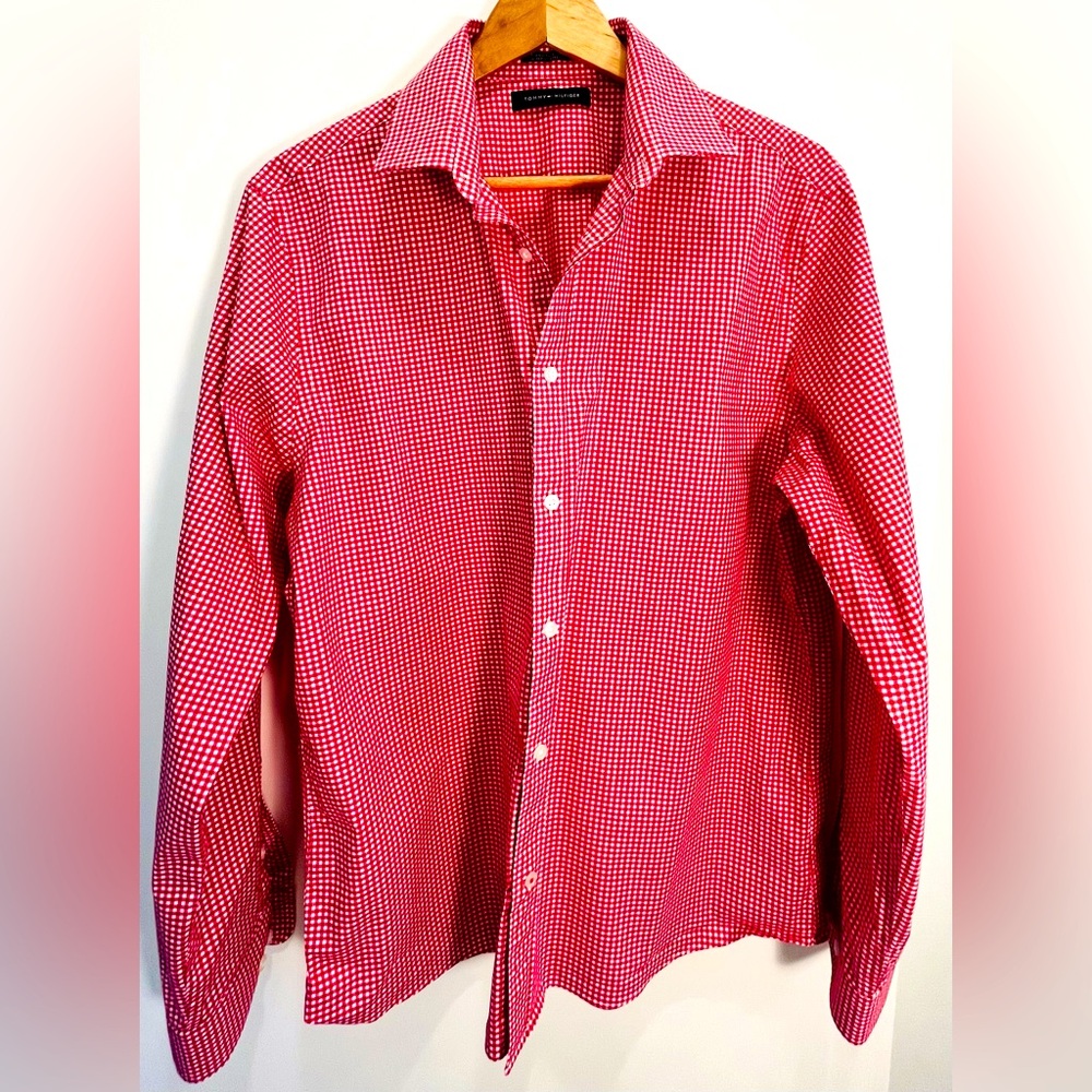 Tommy Hilfiger Slim Fit Stretch THE NO-TUCK SHIRT Size L Red Square pattern
